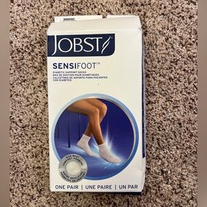 NEW JOBST SENSIFOOT DIABETIC SUPPORT CREW SOCKS Pack of 2 SIZE: Small